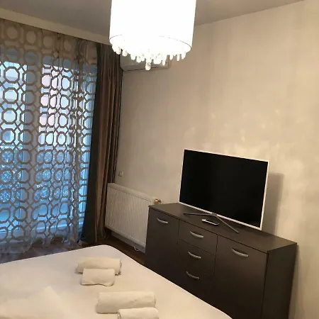 Summerland Xtra Night Apartmán Mamaia